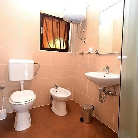 With Parking Space Novigrad - 24976 Apartman *